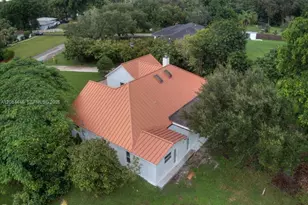 5600 SW 195th Terrace, Southwest Ranches, FL 33332 - Photo 56
