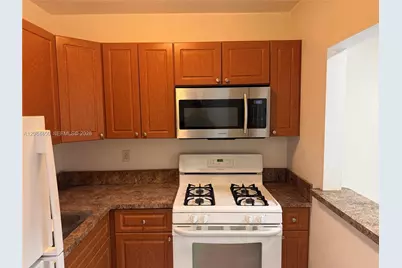 14500 SW 88th Ave #254, Palmetto Bay, FL 33176 - Photo 2