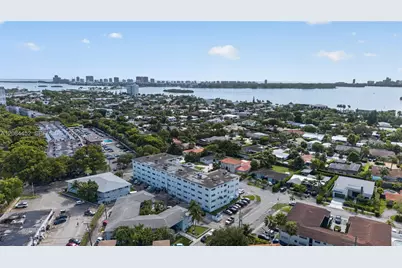 11685 Canal Dr #303, North Miami, FL 33181 - Photo 4