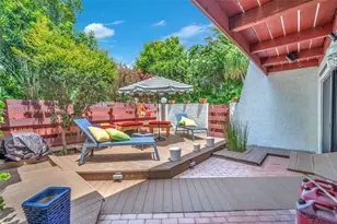 3908 Parkside Ln, Hollywood, FL 33021 - Photo 8