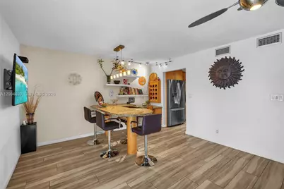 3908 Parkside Ln #229, Hollywood, FL 33021 - Photo 6