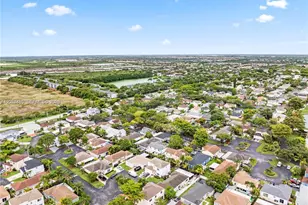 22316 SW 99th Ave, Cutler Bay, FL 33190 - Photo 6