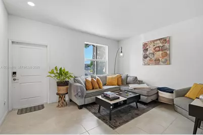 12117 NW 23rd Ct, Miami, FL 33167 - Photo 4