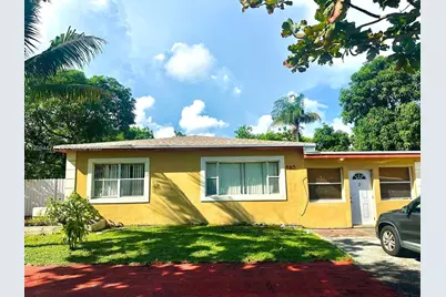 465 NE 157th Ter #1, Miami, FL 33162 - Photo 2