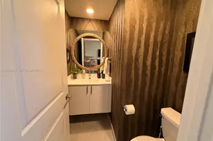 8316 NW 43rd St, Doral, FL 33166 - Photo 6