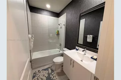 8316 NW 43rd St, Doral, FL 33166 - Photo 20