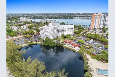 1200 NE Miami Gardens Dr #315W, Miami, FL 33179 - Photo 6