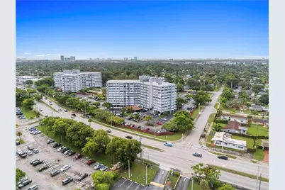 1200 NE Miami Gardens Dr #315W, Miami, FL 33179 - Photo 2