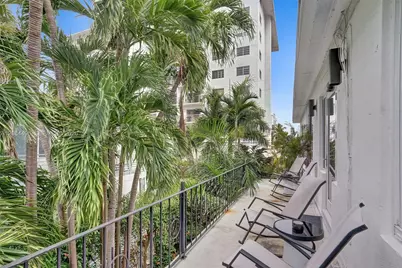 1431 Lincoln Ter #3, Miami Beach, FL 33139 - Photo 2