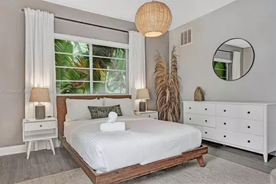 1431 Lincoln Ter #3, Miami Beach, FL 33139 - Photo 20