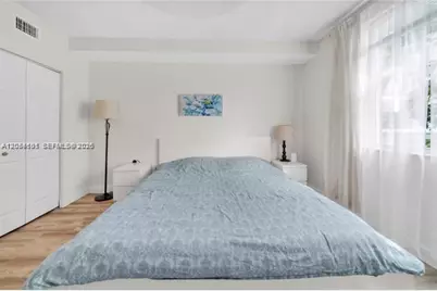 17145 N Bay Rd #4304, Sunny Isles Beach, FL 33160 - Photo 10