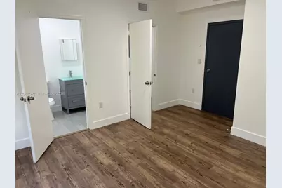 321 SW 9th Ave #07, Miami, FL 33130 - Photo 2