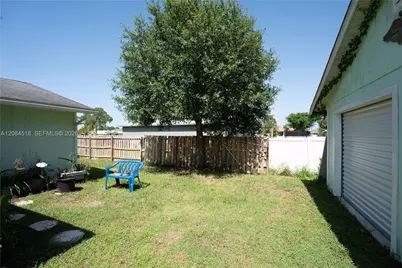 618 SW Ray Ave, Port Saint Lucie, FL 34983 - Photo 40
