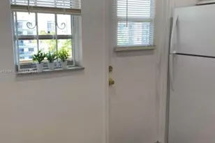 620 NE 12th Ave, Hallandale Beach, FL 33009 - Photo 24
