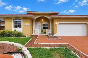 18201 SW 144th Ct, Miami, FL 33177 - Photo 1