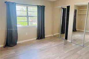 6090 SW 41st St, Davie, FL 33314 - Photo 16