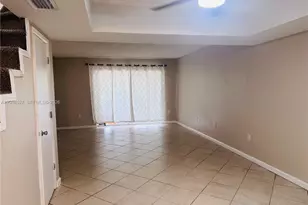6090 SW 41st St, Davie, FL 33314 - Photo 6
