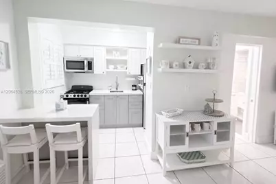 321 Wilson St #A105, Hollywood, FL 33019 - Photo 4