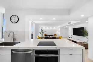 2401 Collins Ave, Miami Beach, FL 33140 - Photo 1