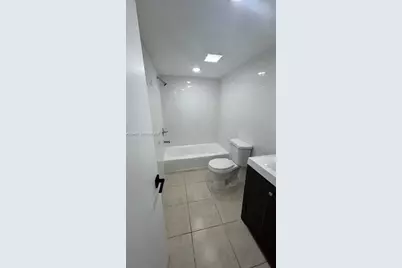 2017 NW 46th Ave #A104, Lauderdale Lakes, FL 33313 - Photo 8