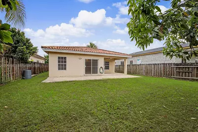 309 SW 2nd St, Florida City, FL 33034 - Photo 14