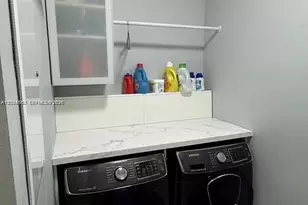 19329 NE 8th Ct, Miami, FL 33179 - Photo 36