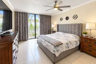 1401 W Golfview Dr, Pembroke Pines, FL 33026 - Photo 1