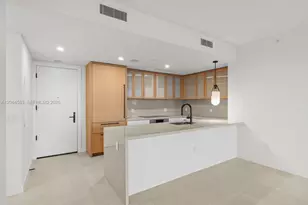 2200 Brickell Ave, Miami, FL 33129 - Photo 6