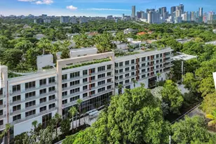 2200 Brickell Ave, Miami, FL 33129 - Photo 1
