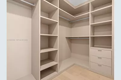 2200 Brickell Avenue #402, Miami, FL 33129 - Photo 16