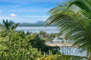2200 Brickell Ave, Miami, FL 33129 - Photo 10