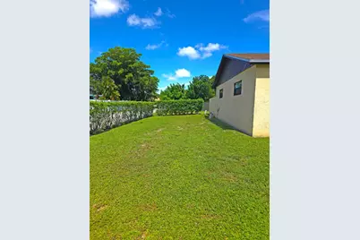 [Address not provided], Miami Gardens, FL 33056 - Photo 2