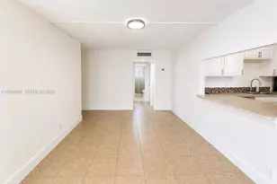 9430 Live Oak Pl, Davie, FL 33324 - Photo 4