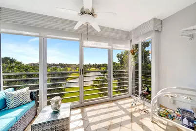 3980 Oaks Clubhouse Dr #409, Pompano Beach, FL 33069 - Photo 28