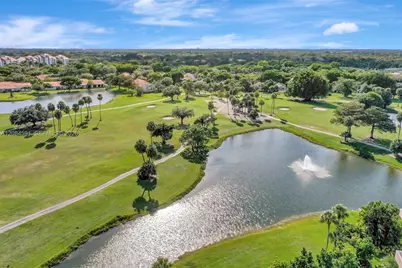 3980 Oaks Clubhouse Dr #409, Pompano Beach, FL 33069 - Photo 32