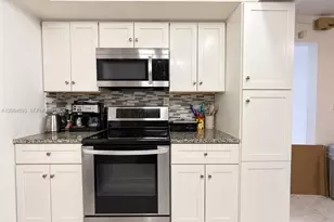 8001 NW 108th Ave, Tamarac, FL 33321 - Photo 4