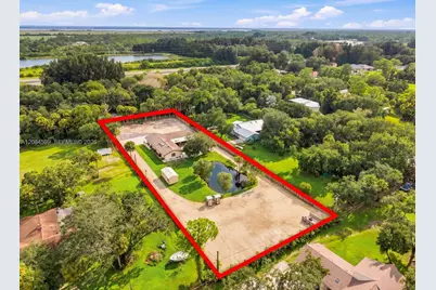 1575 Harlock Rd, Melbourne, FL 32934 - Photo 2