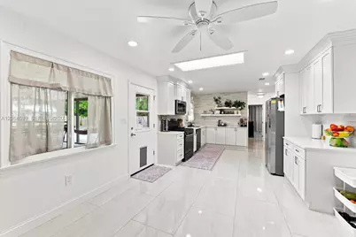 1575 Harlock Rd, Melbourne, FL 32934 - Photo 14
