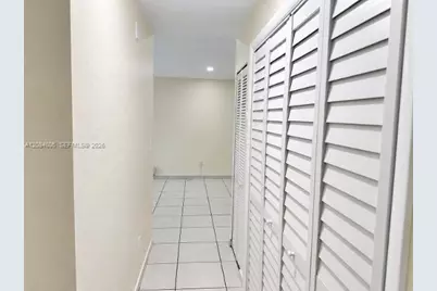 7548 NW 173rd Ter, Hialeah, FL 33015 - Photo 10