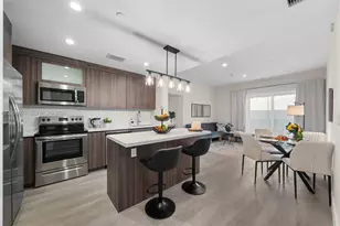 1938 Jackson St, Hollywood, FL 33020 - Photo 4