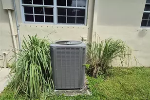 3810 NW 195th St, Miami Gardens, FL 33055 - Photo 12