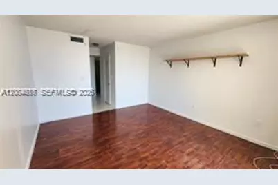 1351 NE Miami Gardens Dr #302E, Miami, FL 33179 - Photo 4
