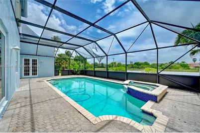1580 SW 164th Ave, Pembroke Pines, FL 33027 - Photo 4