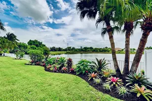 1580 SW 164th Ave, Pembroke Pines, FL 33027 - Photo 6