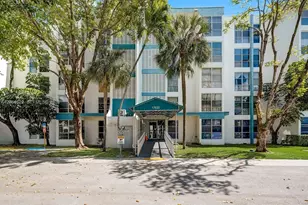 17620 Atlantic Blvd, Sunny Isles Beach, FL 33160 - Photo 1