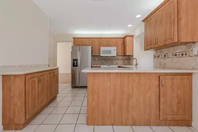 7905 Cloverfield, Boca Raton, FL 33433 - Photo 12