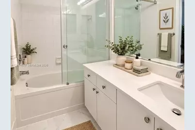 2027 SE 10th Ave #731, Fort Lauderdale, FL 33316 - Photo 8