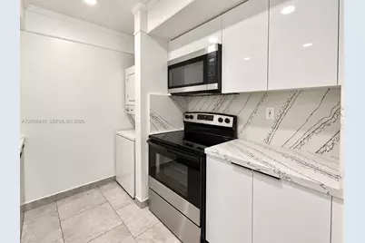 5055 NW 7th St #708, Miami, FL 33126 - Photo 4