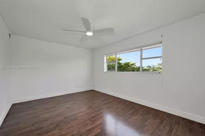 250 Layne Blvd #205, Hallandale Beach, FL 33009 - Photo 18