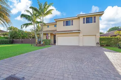 2150 NW 16th Pl, Homestead, FL 33030 - Photo 4